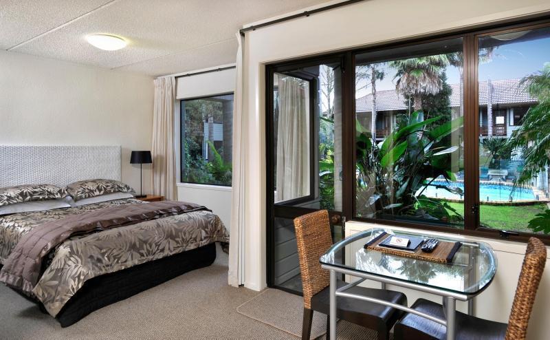Emerald Inn On Takapuna Beach Auckland Exterior photo
